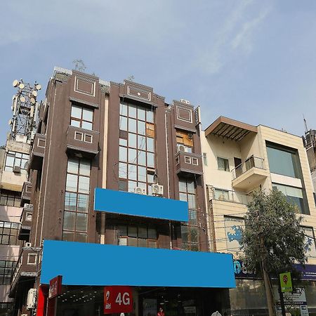 Oyo Flagship Hotel F Five New Delhi Exterior photo